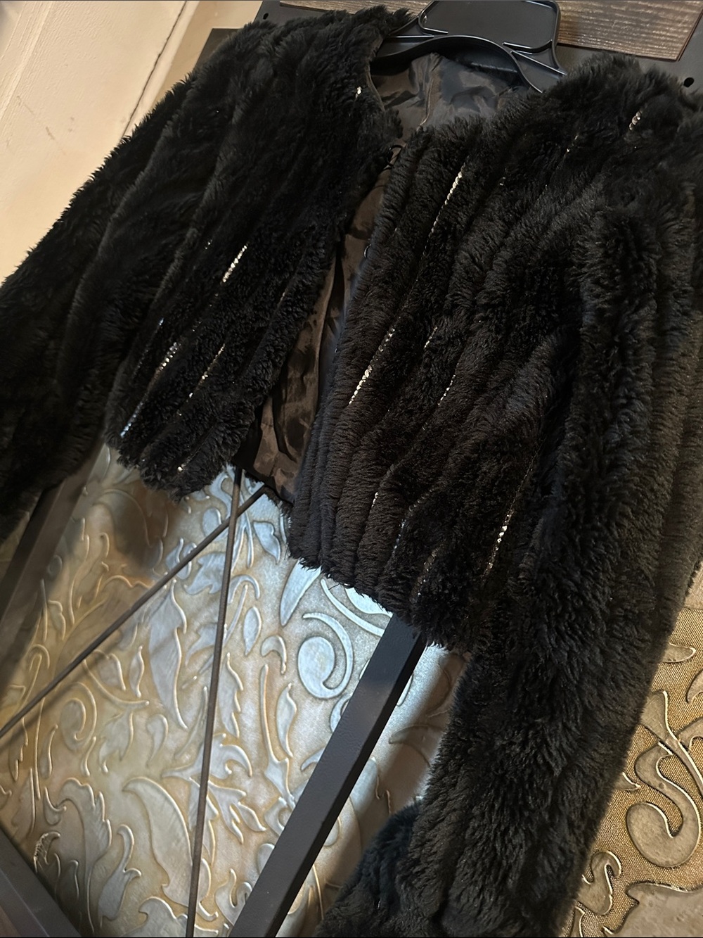 Black Faux Fur Cropped Jacket - , Women's Coat